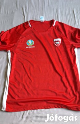 Eladó sport pólók