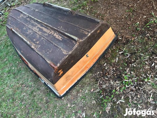 Eladó stabil műanyag csónak horgászcsónak