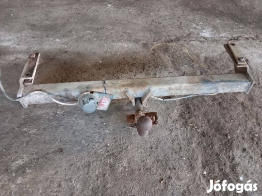 Eladó suzuki vitara vonóhorog