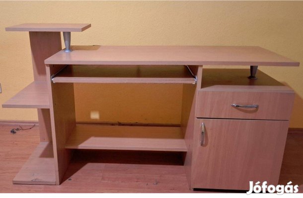 Eladó számítógép asztal, íróasztal