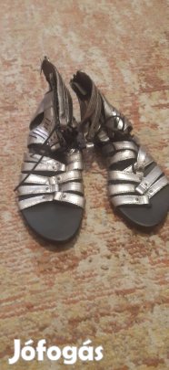 Eladó szandál!