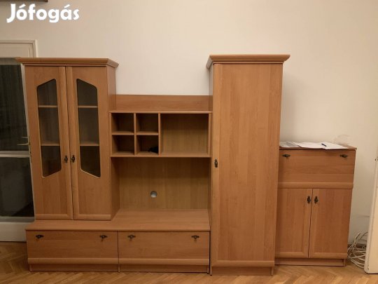 Eladó szekrénysor