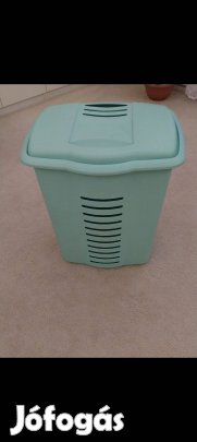Eladó szennyeskosár