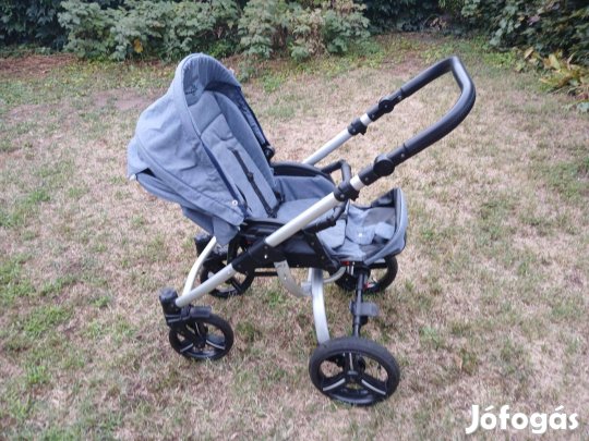 Eladó szép babakocsi