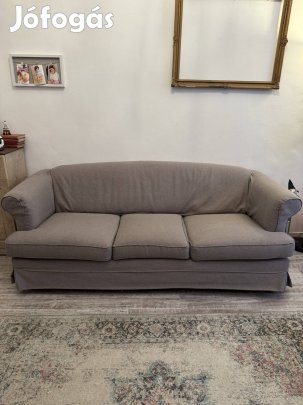 Eladó szép kanapé