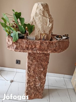 Eladó szép szökőkút 