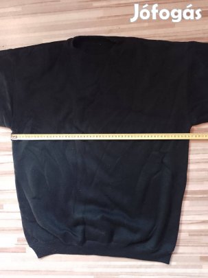 Eladó szép újszerű női vagy férfi pulover Zalaegerszegen