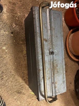 Eladó szerezámos láda