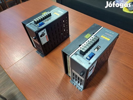 Eladó szervó motor vezérlő Model UC-52 szervo drive használt