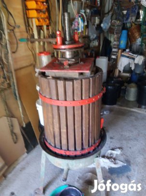 Eladó szőlő prés 100 liter