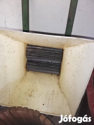 Eladó szűretelő felszerelés 