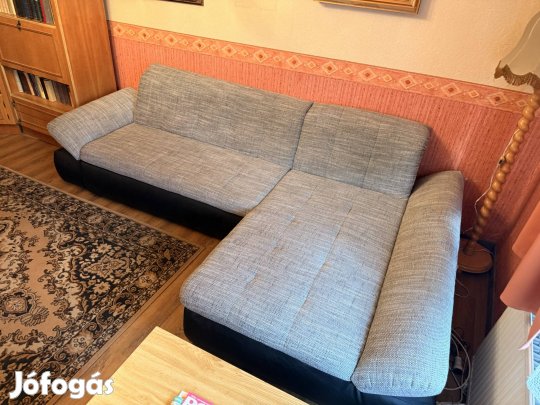 Eladó szürke ülőgarnitúra / kanapé