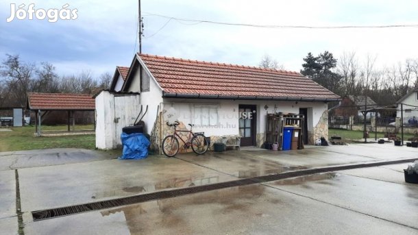 Eladó tároló/Raktár, Nyáregyháza