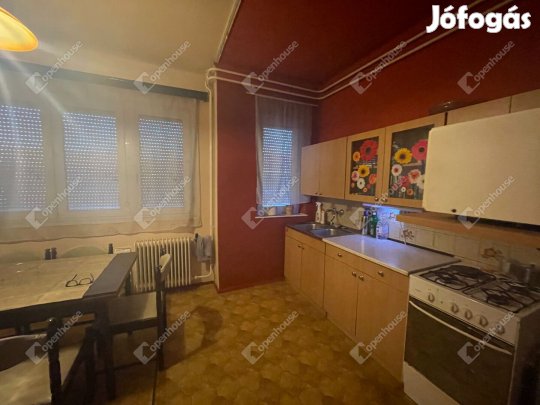 Eladó társas házi lakás Hajdúböszörmény frekventált részén!