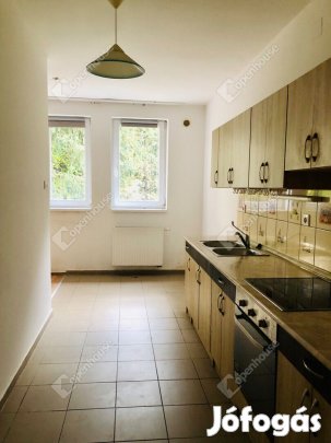 Eladó társasházi lakás Zákányban!