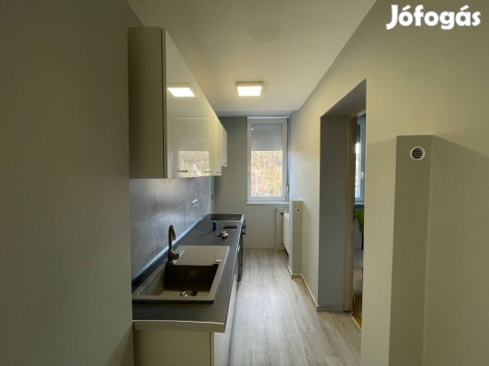 Eladó tégla lakás Kazincbarcika