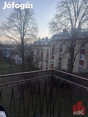 Eladó tégla lakás - Bátonyterenye