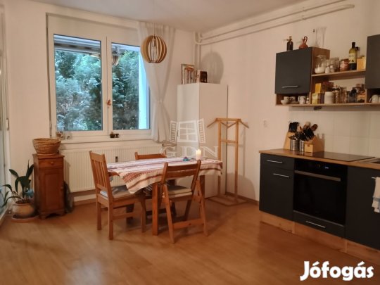 Eladó téglalakás Balatonfüred, Felsőváros