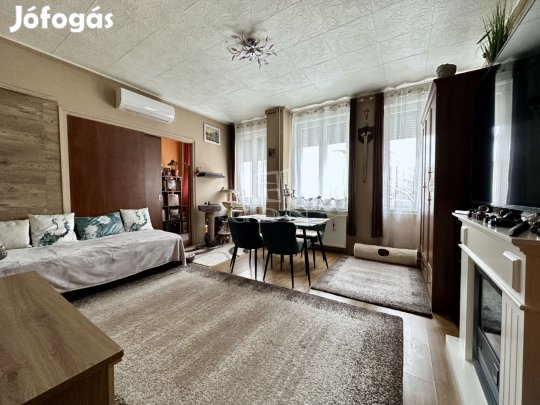 Eladó téglalakás Budapest XIII. kerület, A Westend közelében