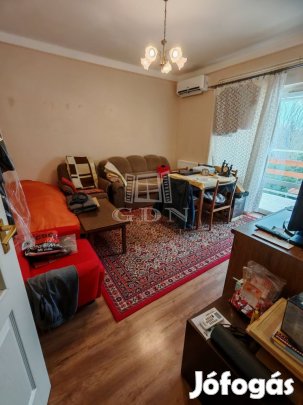 Eladó téglalakás Budapest XVI. kerület, Bercsényi utca