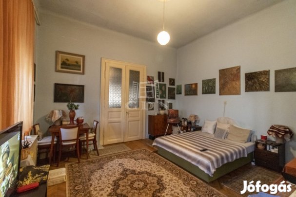 Eladó téglalakás Hatvan, Erzsébet tér