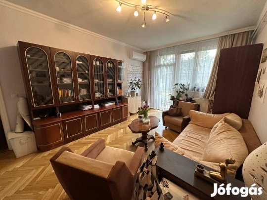 Eladó téglalakás Kiskundorozsmán