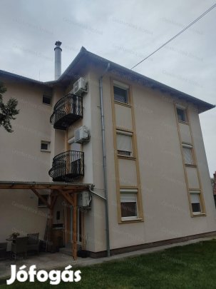 Eladó téglalakás, Albertirsa