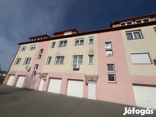 Eladó téglalakás, Bátonyterenye