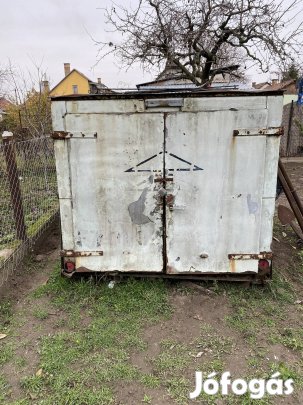 Elado teherauto felépitmény., 