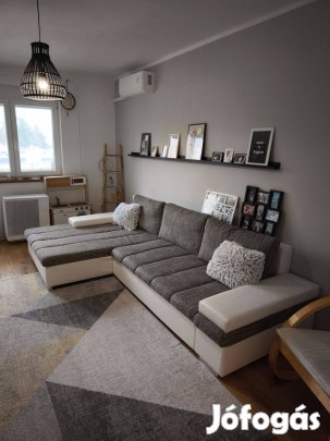 Eladó tehermentes tégla lakás Bonyhádon