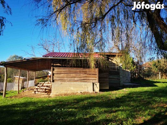 Eladó telek Andocs központjában  kiváló lehetőség vidéki otthon vagy