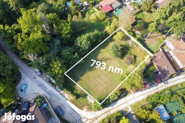 Eladó telek a Diósgyőri Vár szomszédságában