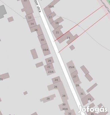 Eladó telek régi házzal Egerben