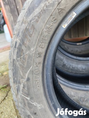 Eladó téligumi 165/70 R 14