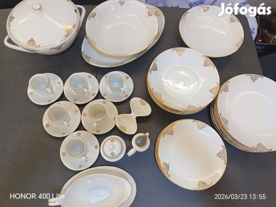 Eladó teljes Bohemia porcelán étkészlet elegáns, arany szegélyes