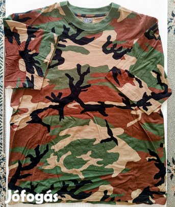 Eladó terepszínű (camouflage) póló - XL