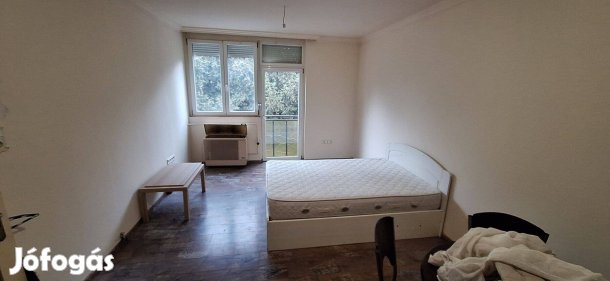 Eladó tököli lakás 43 nm