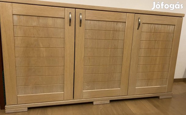 Eladó tömörfa, egyedi gyártású tölgyfa Komód