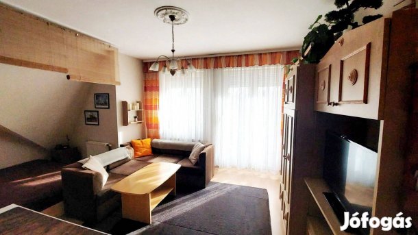 Eladó törökbálinti lakás