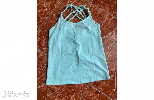 Eladó trikó, 158-as méretben