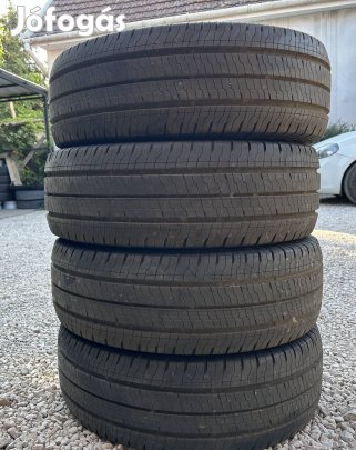 Eladó új 235/65 r16C Continental nyári gumi!