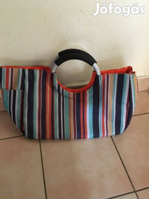Eladó új 59x31 cm-es csíkos táska