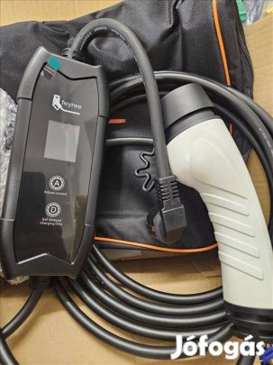 Eladó új 5m EVSE EV töltő Type 2 1 fázis (3, 6kw) 8-16A EU dugó +táska