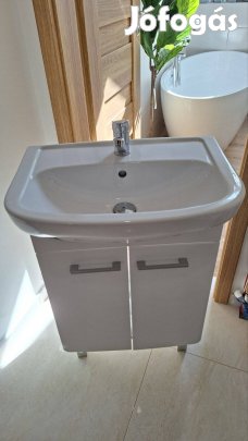 Eladó új Alföldi mosdószekrény mosdóval, csaptelppel.