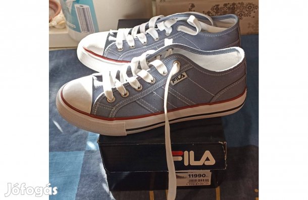 Eladó új FILA tornacipő 37-es