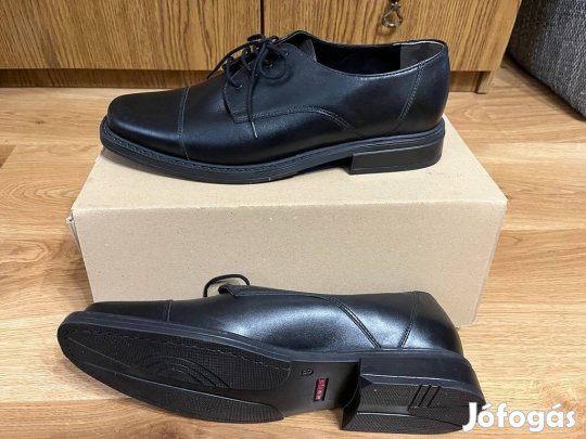 Eladó új Scarponi alkalmi férfi félcipő 43-as