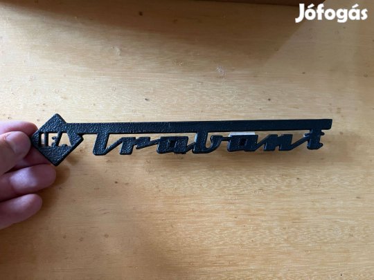 Eladó új Trabant felirat