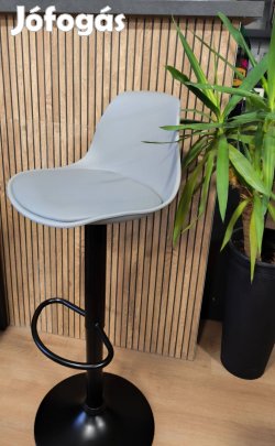 Eladó új bárszék