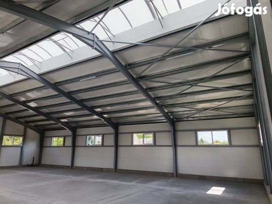 Eladó új csarnokszerkezet!