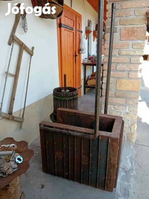Eladó új cserépkályha víztér